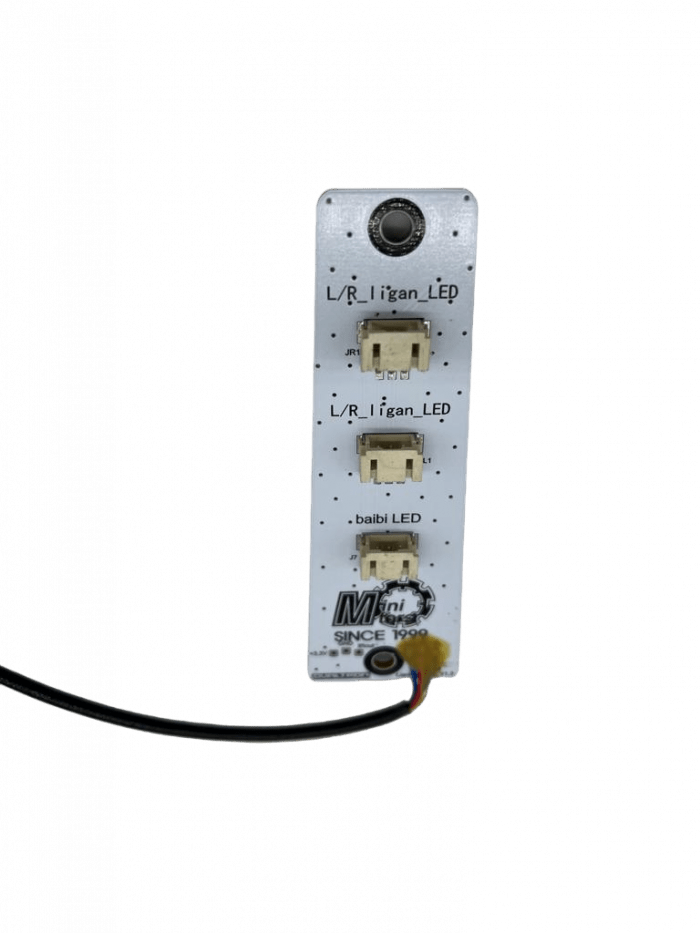 Recepteur de LED DUALTRON STORM & ACHILLEUS 2023